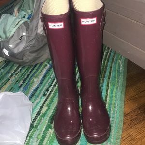 Eggplant hunter boots